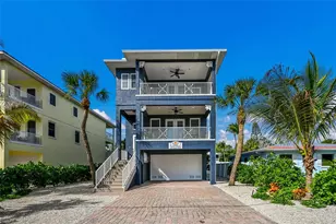 159 Crescent Dr, Anna Maria, FL 34216 - Photo 3