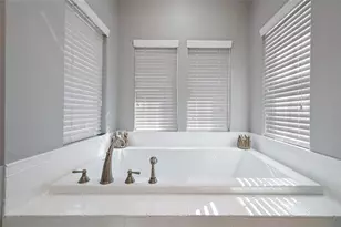 159 Crescent Dr, Anna Maria, FL 34216 - Photo 35