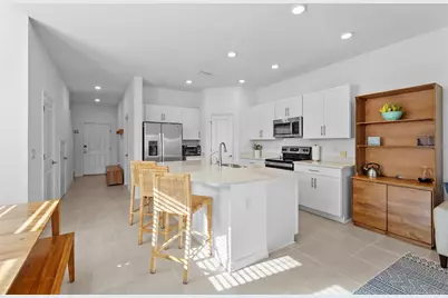 8564 Lunar Skye Street, Sarasota, FL 34241 - Photo 7