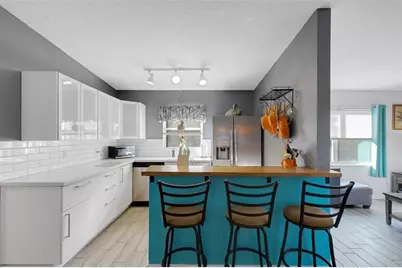 2011 Harvard Avenue, Bradenton, FL 34207 - Photo 9