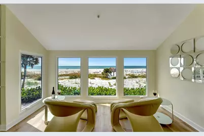 1017 W Peppertree Drive #116, Sarasota, FL 34242 - Photo 1