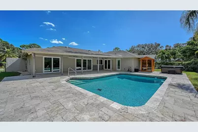 8010 Conservatory Drive, Sarasota, FL 34243 - Photo 59