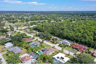 8010 Conservatory Drive, Sarasota, FL 34243 - Photo 63