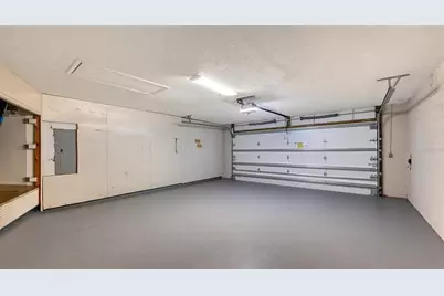 8010 Conservatory Drive, Sarasota, FL 34243 - Photo 39