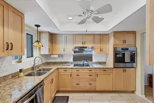 1521 Lakeside Way, Sarasota, FL 34232 - Photo 3