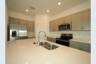 5872 Biscotti Street, Nokomis, FL 34275 - Photo 7