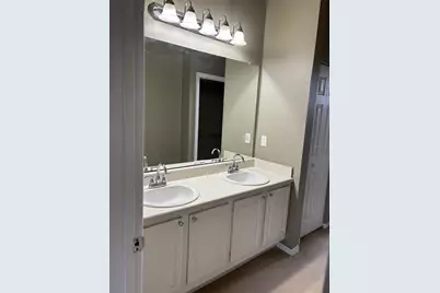5691 Bentgrass Drive #15-209, Sarasota, FL 34235 - Photo 13