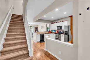 10118 Westpark Preserve Blvd, Tampa, FL 33625 - Photo 15