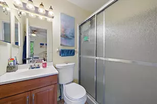 3357 Ramblewood Dr N, Sarasota, FL 34237 - Photo 21