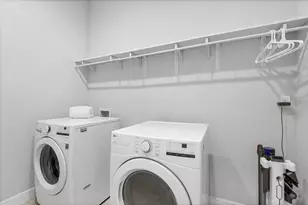 9037 Bernini Pl, Sarasota, FL 34240 - Photo 27