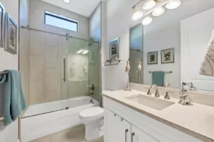 9037 Bernini Pl, Sarasota, FL 34240 - Photo 23