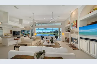 8108 Collingwood Court, University Park, FL 34201 - Photo 11