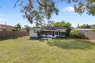 839 40th St, Sarasota, FL 34234 - Photo 33