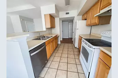 1125 Villagio Circle #201, Sarasota, FL 34237 - Photo 7