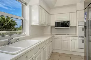 3080 Grand Bay Blvd, Longboat Key, FL 34228 - Photo 9