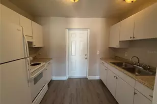 1704 Central Ave, Sarasota, FL 34234 - Photo 5