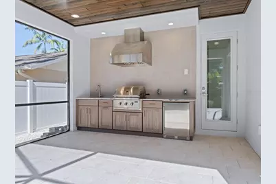 1876 Magnolia Street, Sarasota, FL 34239 - Photo 41