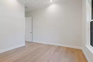 1876 Magnolia St, Sarasota, FL 34239 - Photo 25