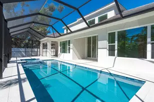 1876 Magnolia St, Sarasota, FL 34239 - Photo 39