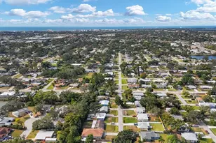 3224 Williamsburg St, Sarasota, FL 34231 - Photo 29