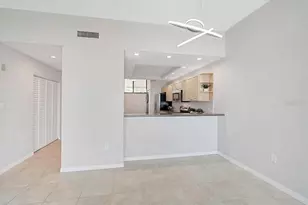 988 Boulevard of the Arts, Sarasota, FL 34236 - Photo 9