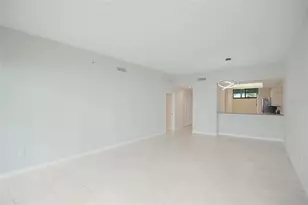 988 Boulevard of the Arts, Sarasota, FL 34236 - Photo 19