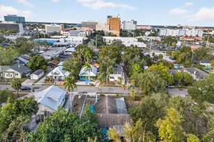 1019 10th Ave W, Bradenton, FL 34205 - Photo 5