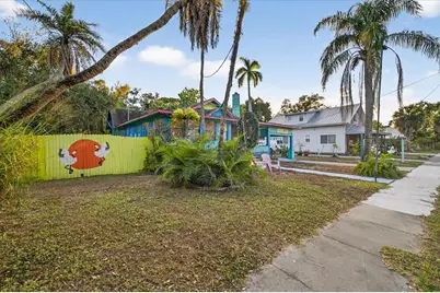 1019 10th Avenue W, Bradenton, FL 34205 - Photo 3