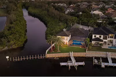 700 Regatta Way, Bradenton, FL 34208 - Photo 3