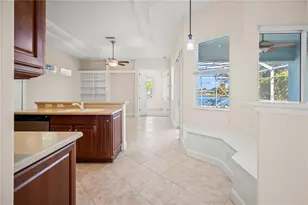 15615 Lemon Fish Dr, Lakewood Ranch, FL 34202 - Photo 5