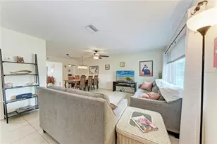 3013 Yarmouth Dr W, Bradenton, FL 34205 - Photo 5