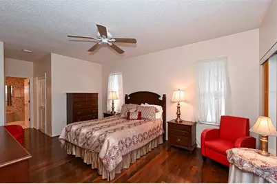 3866 Surrey Court, Sarasota, FL 34235 - Photo 25