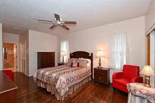 3866 Surrey Ct, Sarasota, FL 34235 - Photo 25