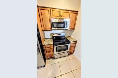 6327 Midnight Pass Rd Road #999, Sarasota, FL 34242 - Photo 5