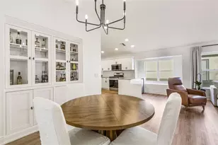 6226 Blueflower Ct, Lakewood Ranch, FL 34202 - Photo 7