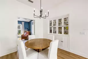 6226 Blueflower Ct, Lakewood Ranch, FL 34202 - Photo 5