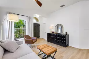 6226 Blueflower Ct, Lakewood Ranch, FL 34202 - Photo 5