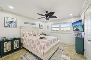 5770 Midnight Pass Rd, Sarasota, FL 34242 - Photo 23