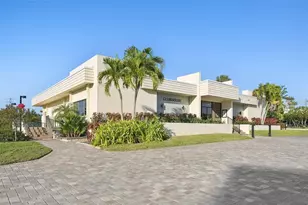 5770 Midnight Pass Rd, Sarasota, FL 34242 - Photo 41