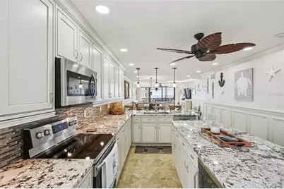 5770 Midnight Pass Road #C601, Sarasota, FL 34242 - Photo 7