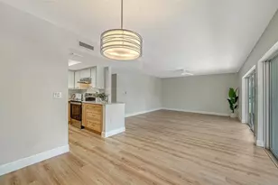 101 Whispering Sands Dr, Sarasota, FL 34242 - Photo 19