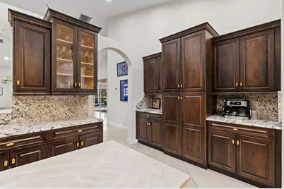 1482 Kingsdown Drive, Sarasota, FL 34240 - Photo 35