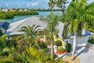 815 Bayshore Rd, Nokomis, FL 34275 - Photo 63