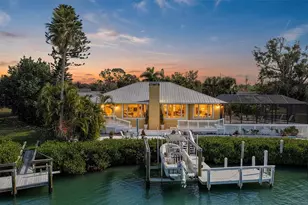 815 Bayshore Rd, Nokomis, FL 34275 - Photo 69