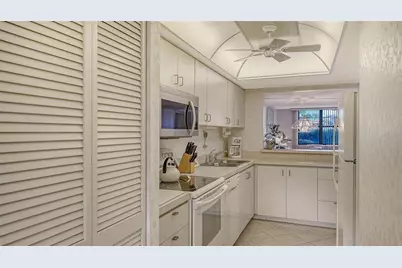 8773 Midnight Pass Road #102G, Sarasota, FL 34242 - Photo 21