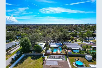 2835 Williamsburg Street, Sarasota, FL 34231 - Photo 55