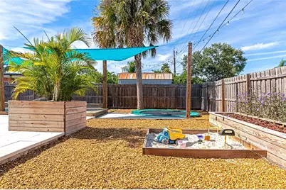 2835 Williamsburg Street, Sarasota, FL 34231 - Photo 41