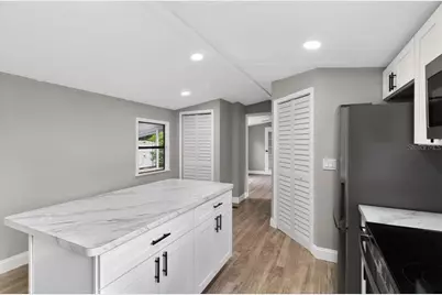 9528 Xenia Street, New Port Richey, FL 34654 - Photo 5