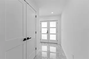 910 Bayshore Dr, Terra Ceia, FL 34250 - Photo 17