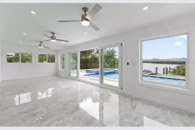 910 Bayshore Drive, Terra Ceia, FL 34250 - Photo 27